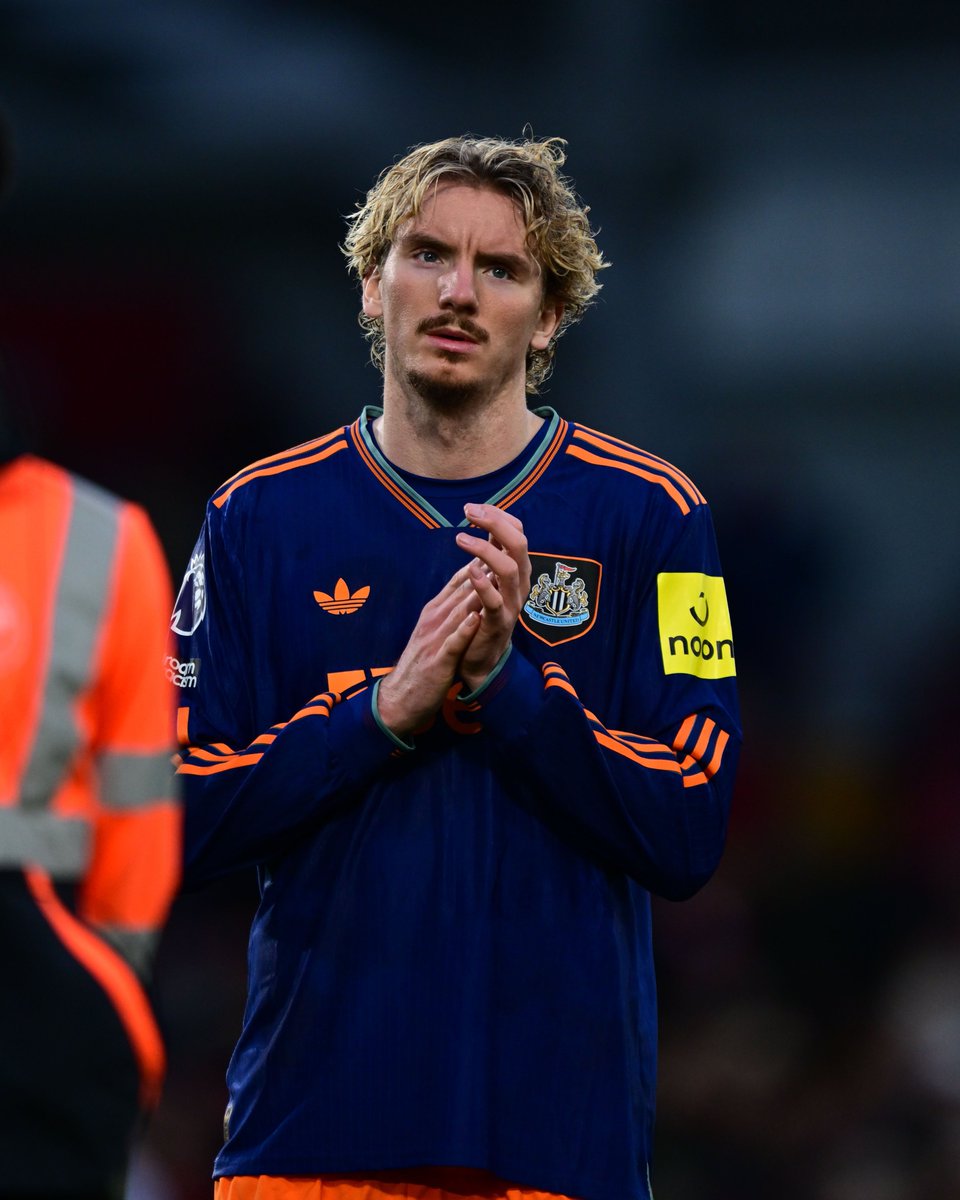 NUFC's tweet image. Thank you to everyone that made the trip to the Gtech Community Stadium this afternoon.

Safe journey home 🖤🤍