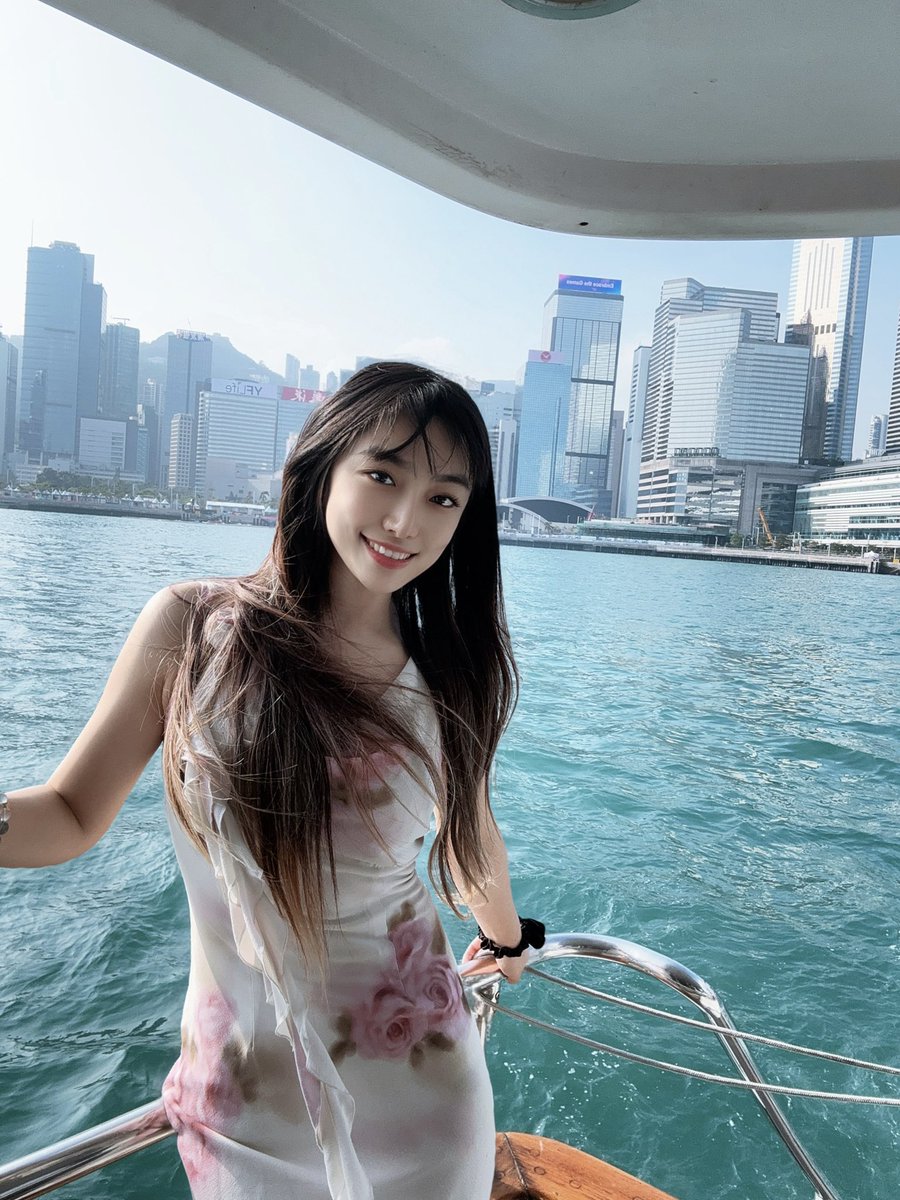 Miss 唯西VC tweet media