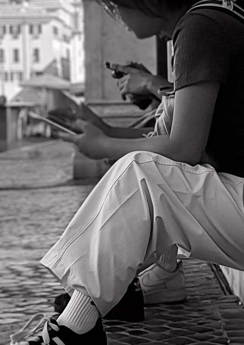 #Streetphotography 
#monochrome