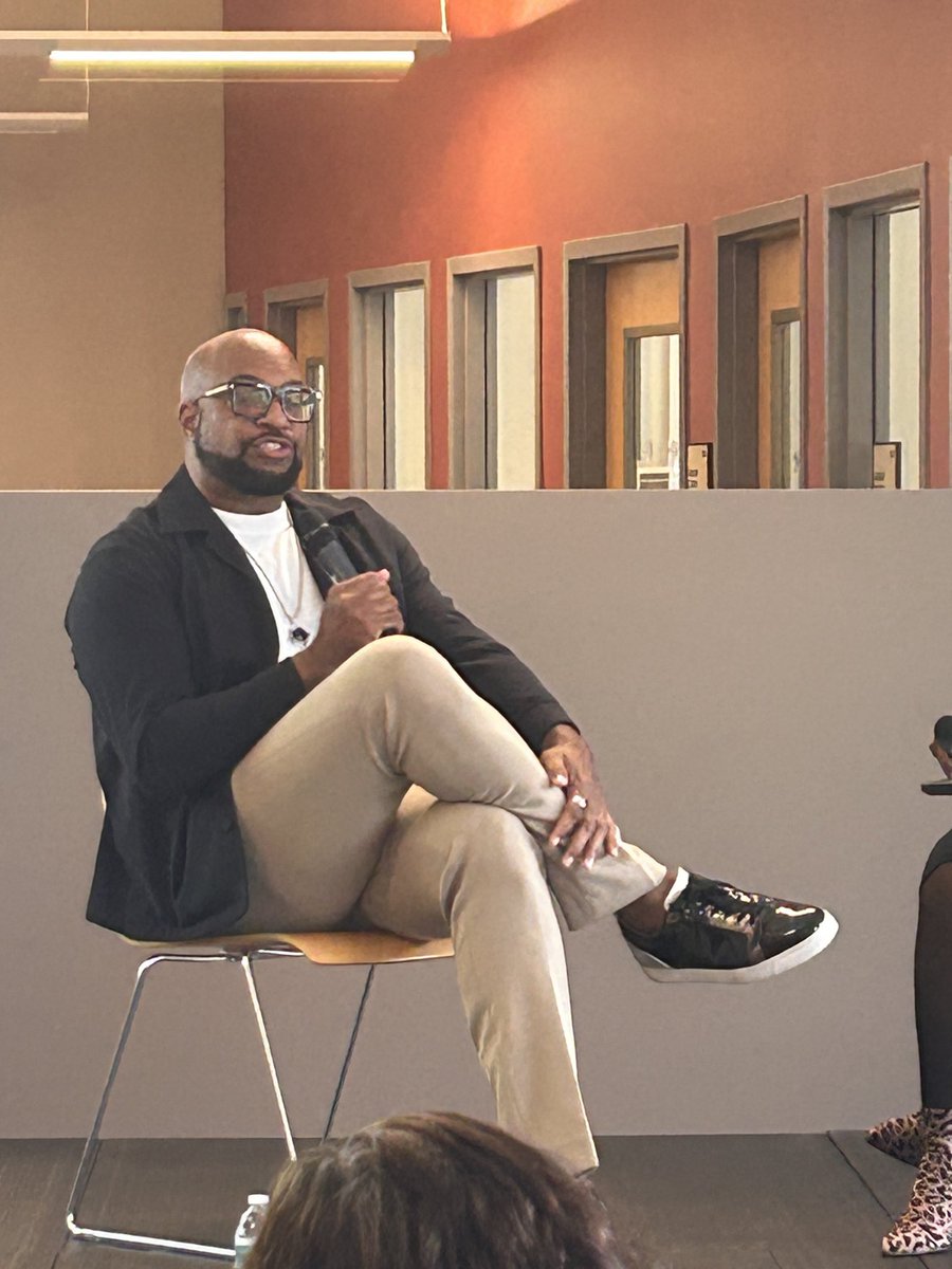 ElemTech's tweet image. Kwame Alexander #sljsummit2025