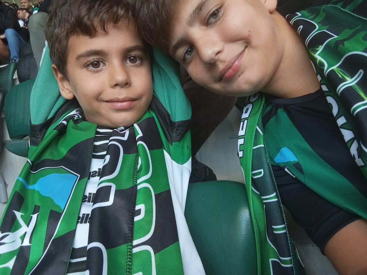 <a href="/1907ZiYA1907/">Z İ Y A</a> Çocukları gonderdim maça..ugurlu geldi benim paşalarım