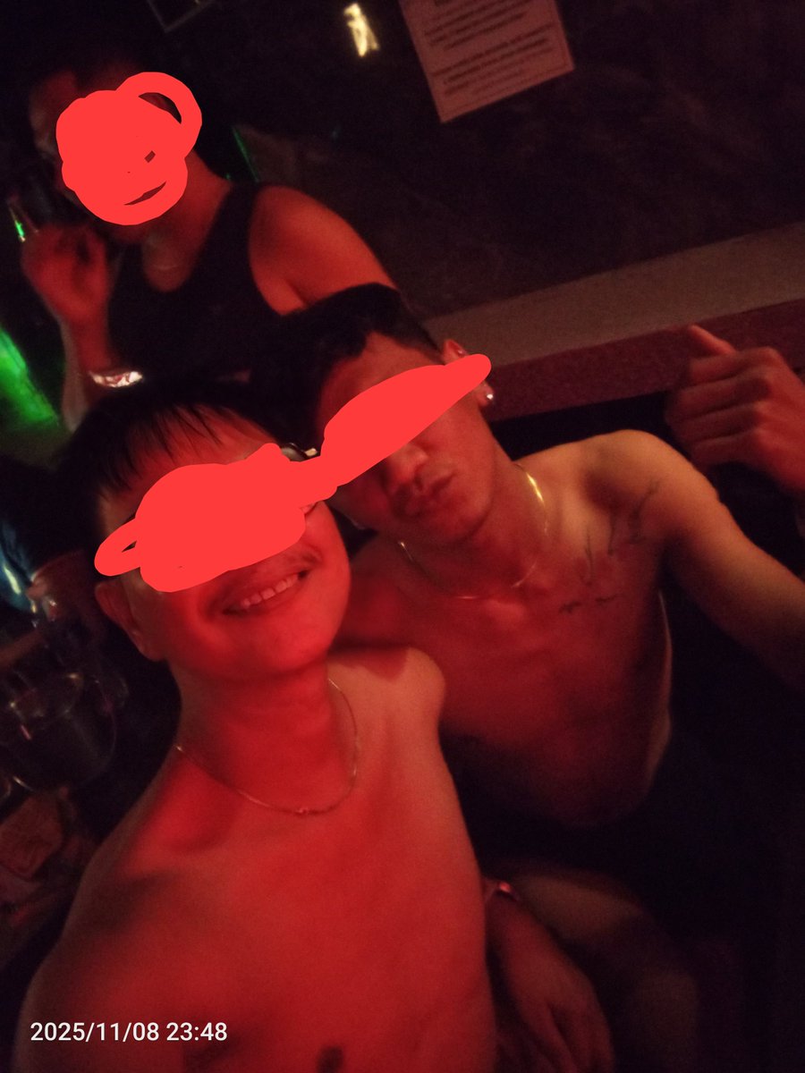 slaveJSpice's tweet photo. A night with the #Alters. Thanks to @RainbowRoyalPh for hosting the event and @UrusWellness for the warm and very good spa. Come and visit them at Makati.
#TopPayat #TopPayatMe #JSpice #JSpiceSlave #LasPiñas #LasPiñasAlter #TeamSouth #Jabol #Jakol #Alter https://t.co/0nxINxPaCu