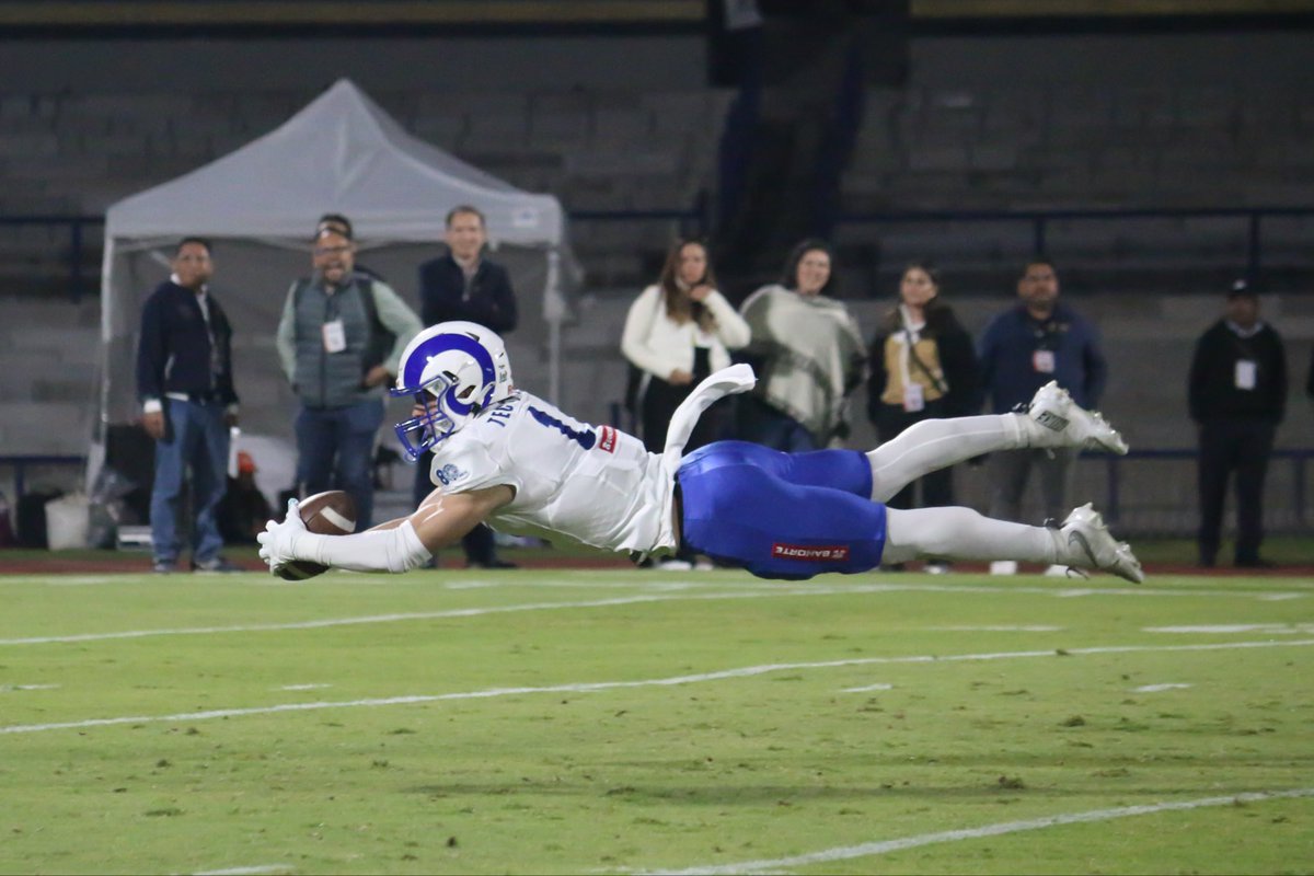 sorianoaaron's tweet photo. Ultimo episodio 🏟️ Olímpico CU
Semana 10 @OnefaOficial 🏈
@PumasCU_fba 23-30 @BorregosMty 
Galería 📸 Grecia RC / @OnefaMX https://t.co/NWPJCl79Pq