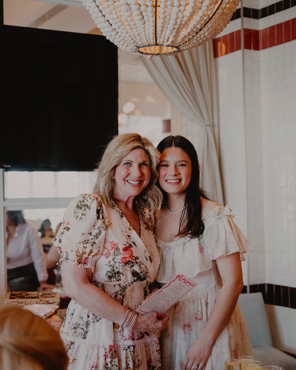 Birthdays, holidays, or just because — Bottiglia’s always the place to celebrate 🥂✨