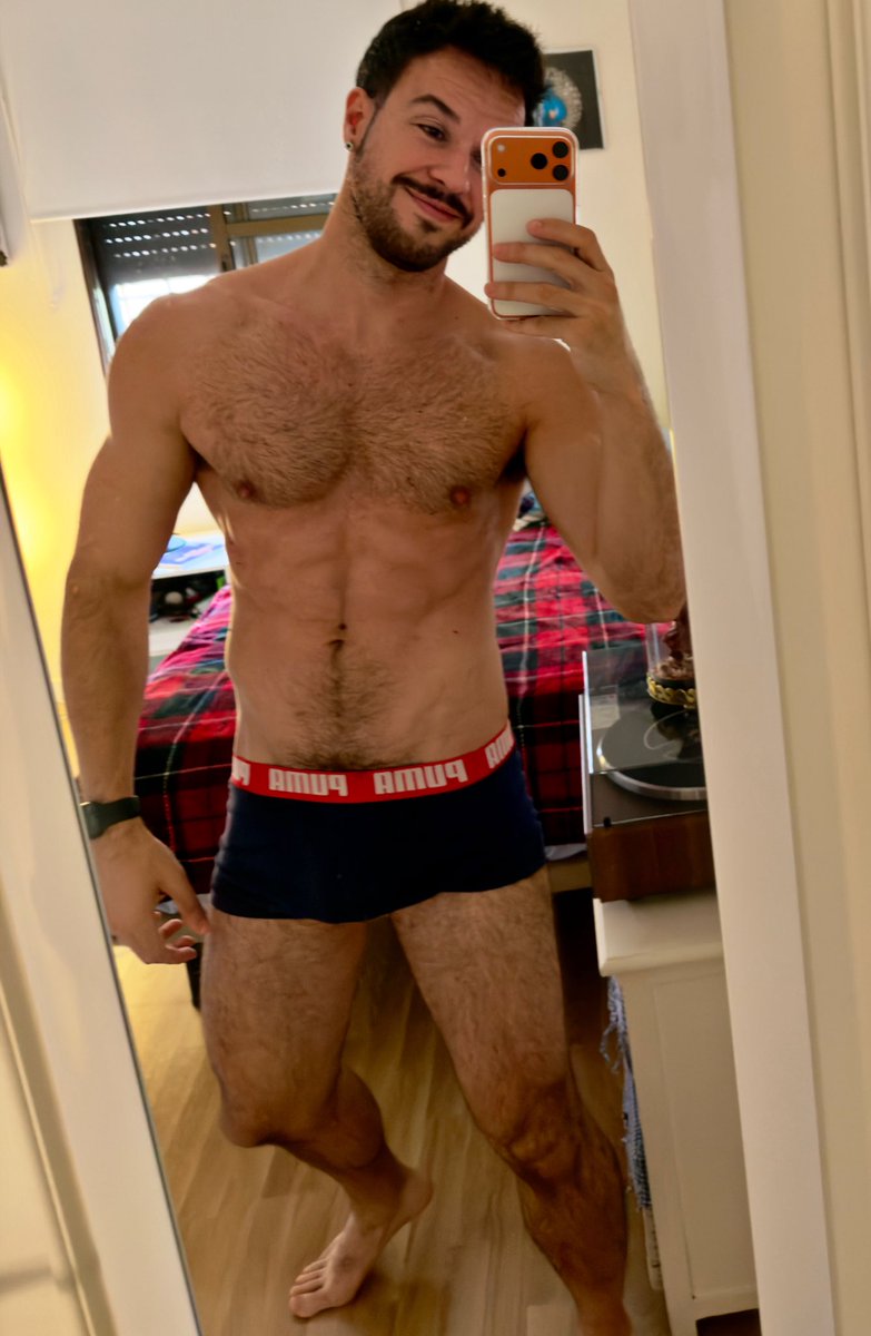 Chomin86 tweet media