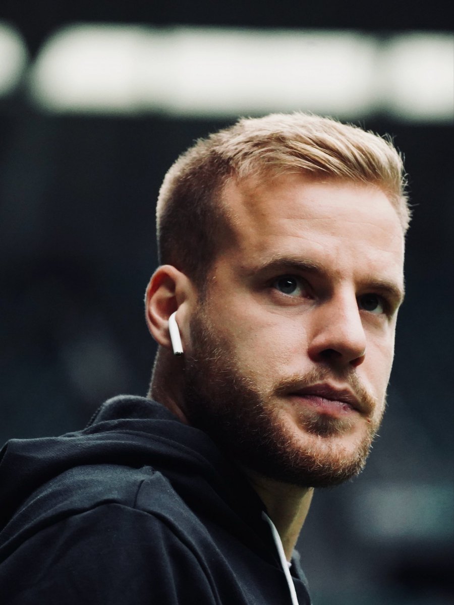 maç boyu osimheni patakladı ag