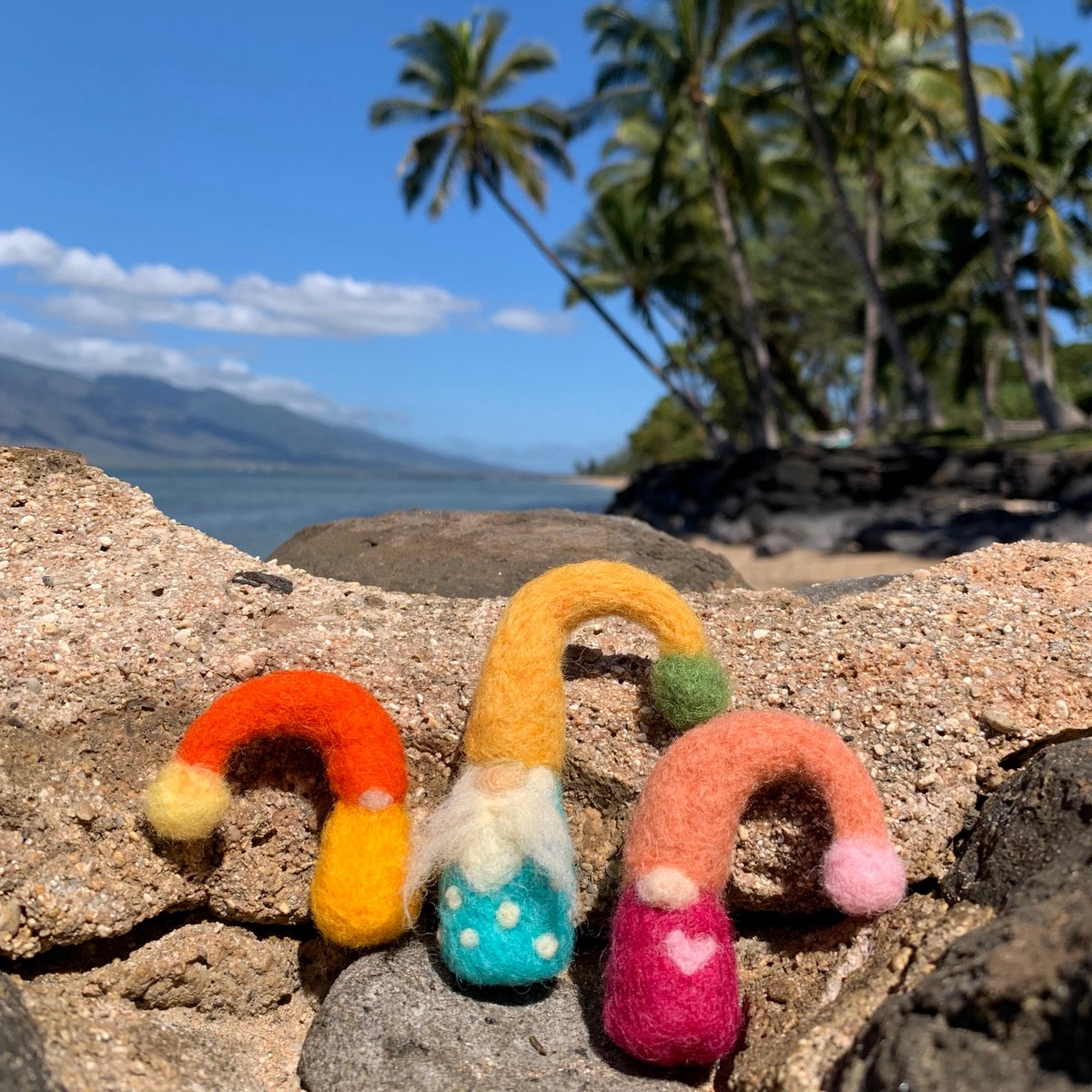 Look at these cute little Needle Felted Gnomes I made for a Custom Order. I love getting Custom Orders and I love putting all my Heart into my Felting Projects. Happy Felting🌬️✨🌺🧜🏼‍♀️ youtube.com/@snowflakefore…