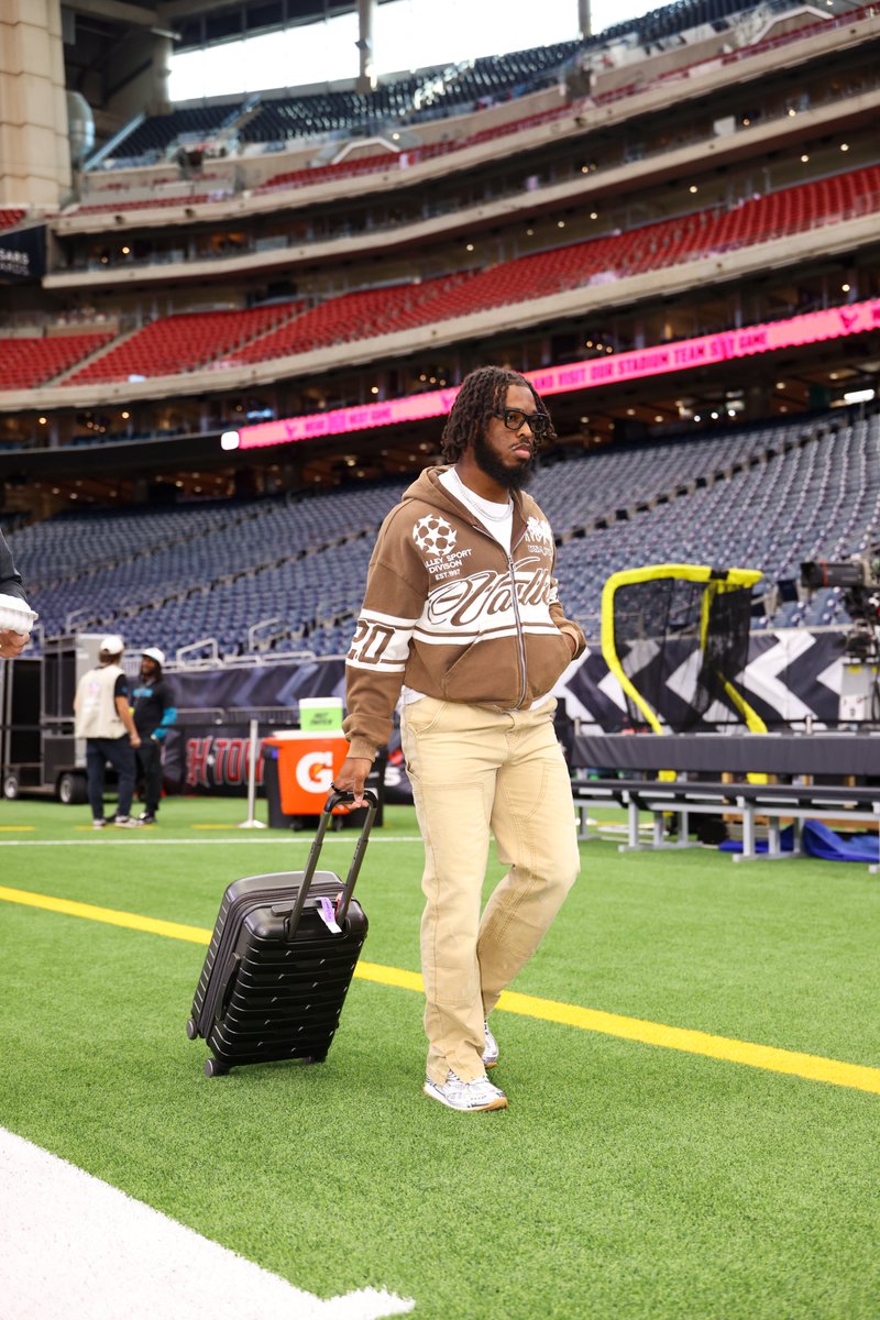 Jaguars's tweet image. Boots down.

#JAXvsHOU