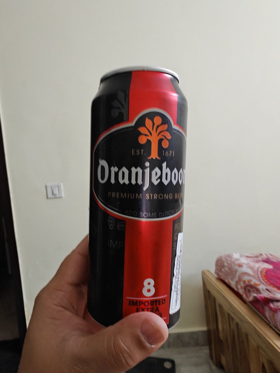 Hollands finest lager!
Pure water
Fine matts
The best hops
350 years of being experience
A tribute to the house of orange. 

- Beer lovers should try once. 

Oranjenboom®