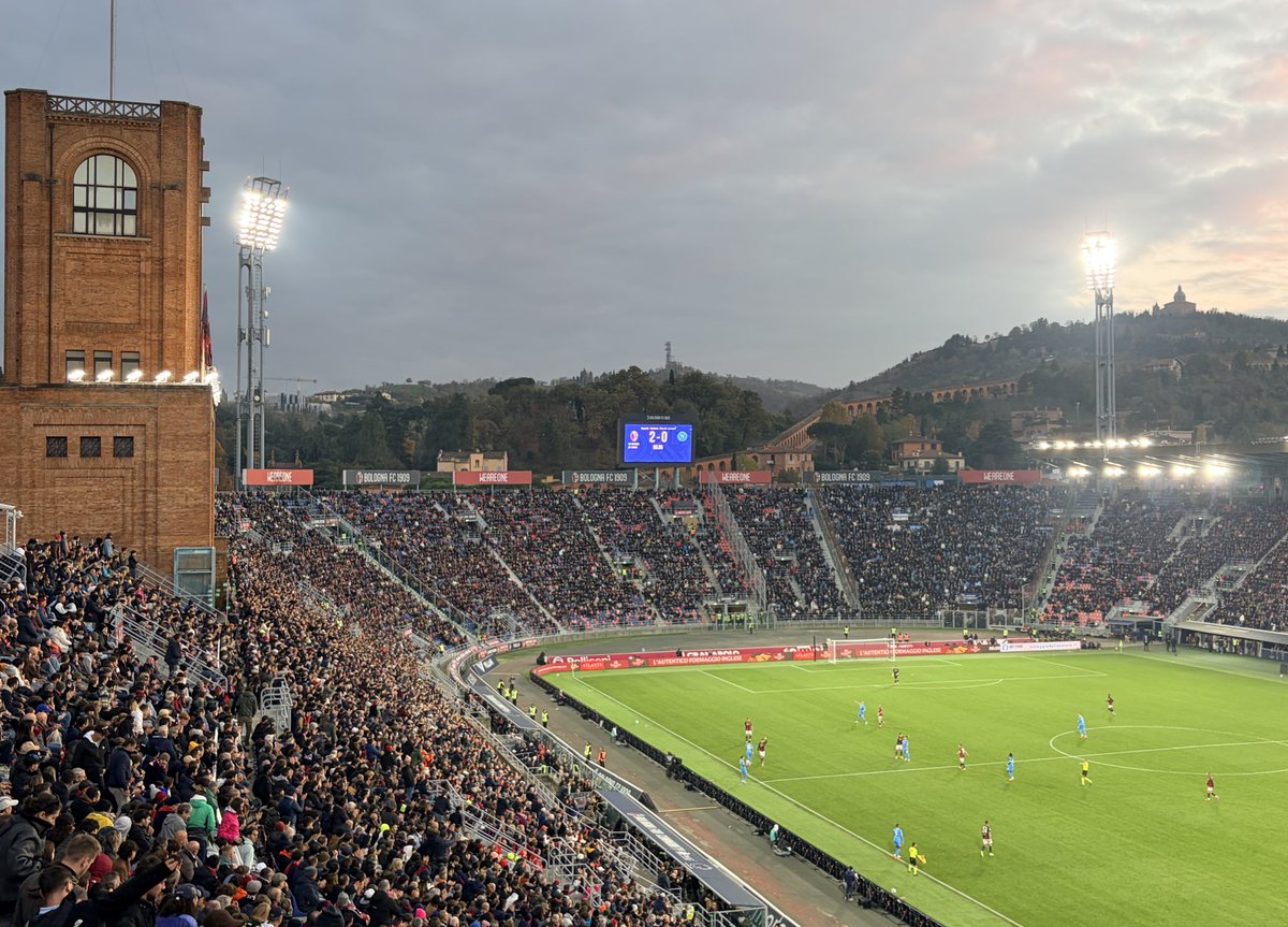What an incredible place to watch football 😮‍💨A deserved win for Bologna that extends their unbeaten run to 10 games. 

Bologna 2-0 Napoli 
Serie A - Ground 416