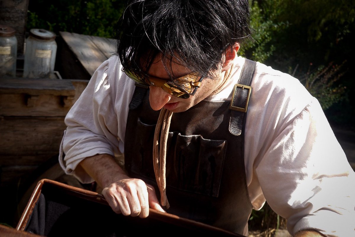 tinybearhands's tweet image. LITTLE GUY ALERT ‼️‼️ #epicuniverse