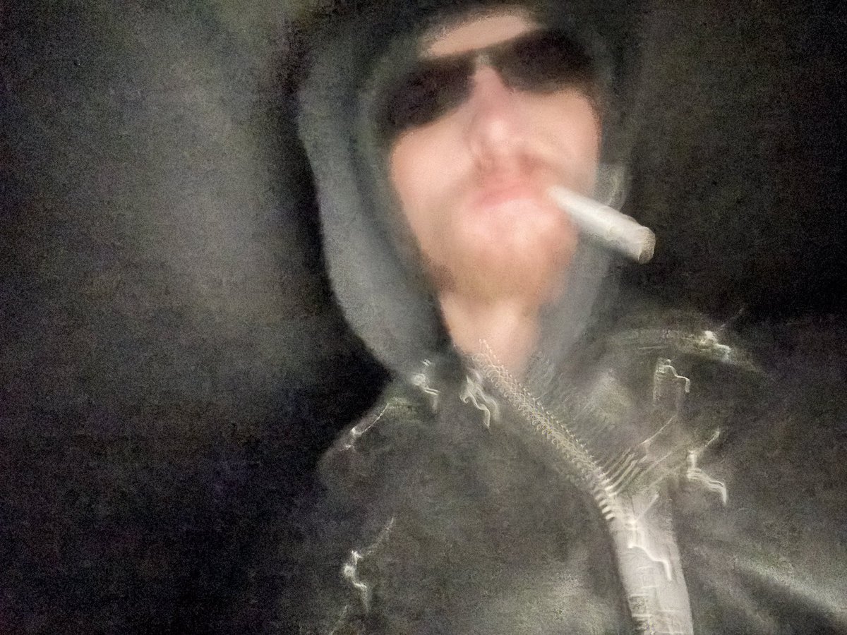 shadowkurgan's tweet photo. 7-11 in a 9/11 for a tunnel that we all help build overtime. 🤓 https://t.co/dEabxuRR6g