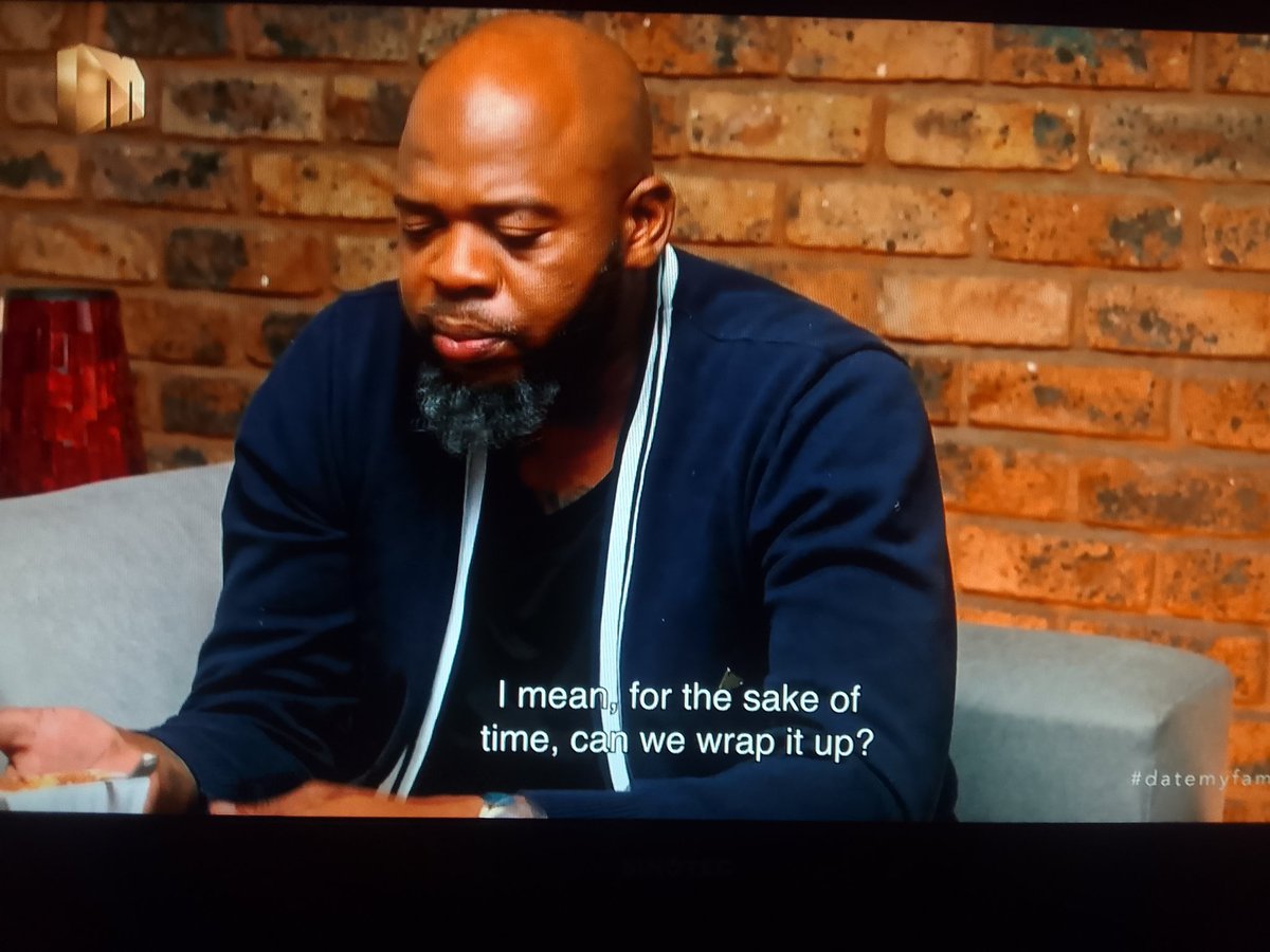 Tsigwili's tweet photo. Not him being the producer 😂😂😂 he's been waiting a long time to say this on TV
 "let's wrap it up", they touched a nerve 🙆
#DateMyFamily https://t.co/WAVabgQbN7