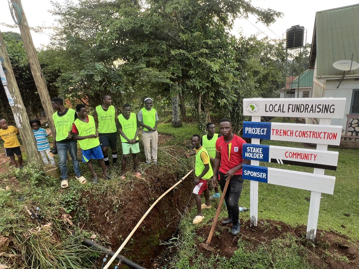 blosoms_of_hope's tweet photo. Today we organized a community gala to fundraise for the Ttula trench project a community involved project with the local community #ngoforum #changethegameacademy  Dail *185*9# 4367754 to donate https://t.co/orCceXIthl
