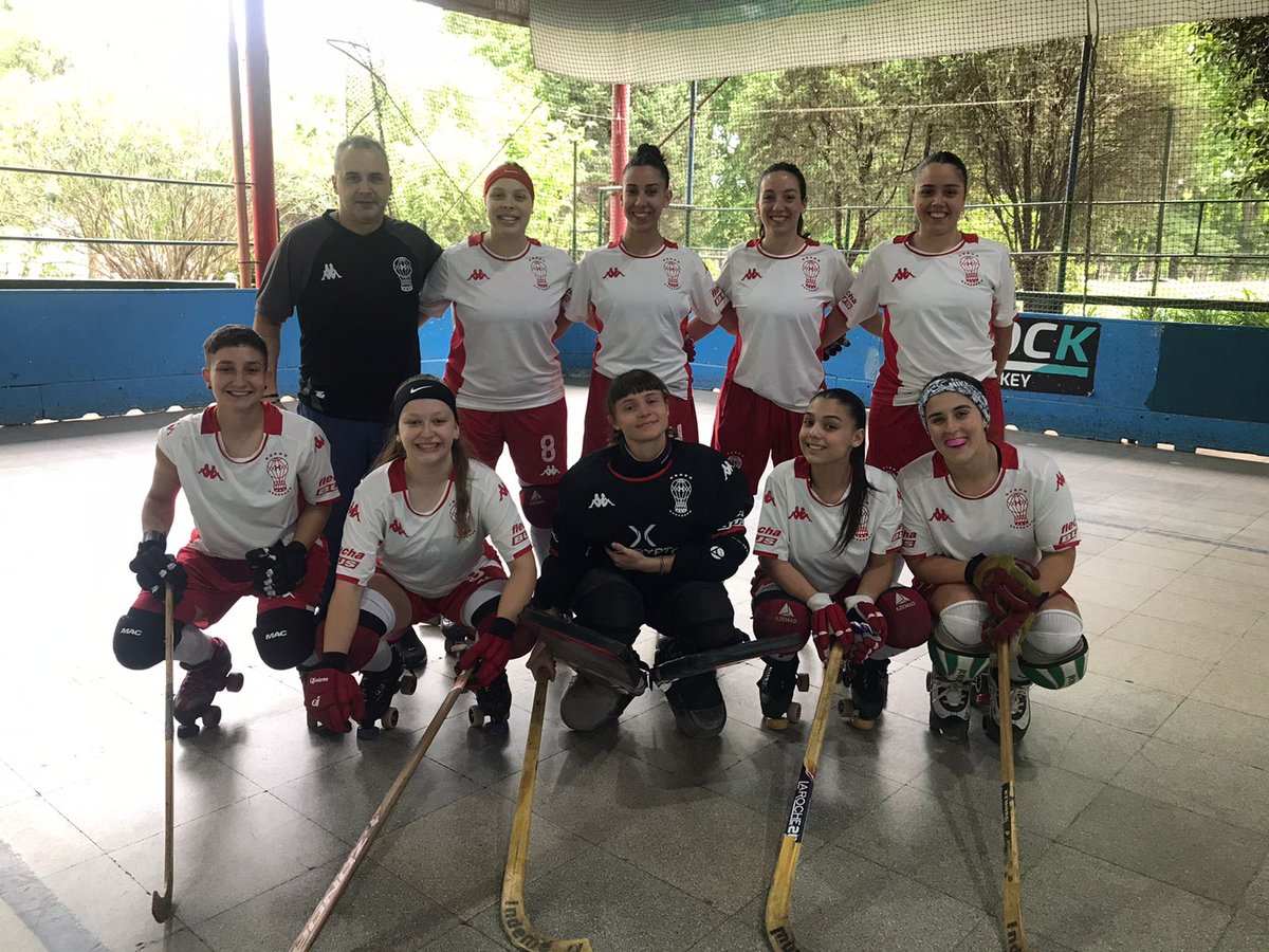 huracandeportes's tweet image. #Huracán 🎈 #HockeySobrePatines

🏑 La Primera del Femenino del Globo cayó 2-1 frente a #GEBA por la #Fecha6 del Torneo Clausura del Campeonato Metropolitano, en Palermo