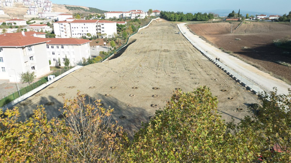 .#İnegöl’de dünyaya gelen her yavrumuz için bir fidan dikiyoruz. 🌱
Hem geleceğimizi hem de yeşil alanlarımızı büyütüyoruz. 💚