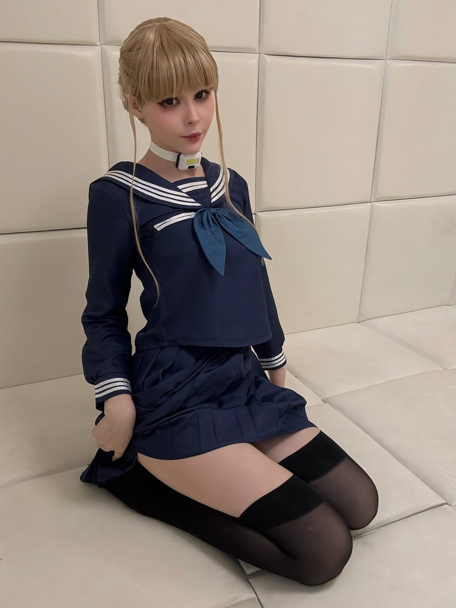 tsuk1des's tweet image. guess how tall i am :p