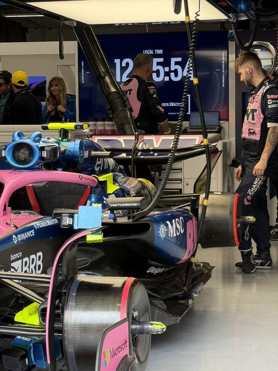 #Colapinto se determino claramente q sucedió. Al pasar Norris tira mucha agua en la linea blanca acumla agua y todos los que pisaron allí se fueron, pero el #Alpine venía planeando