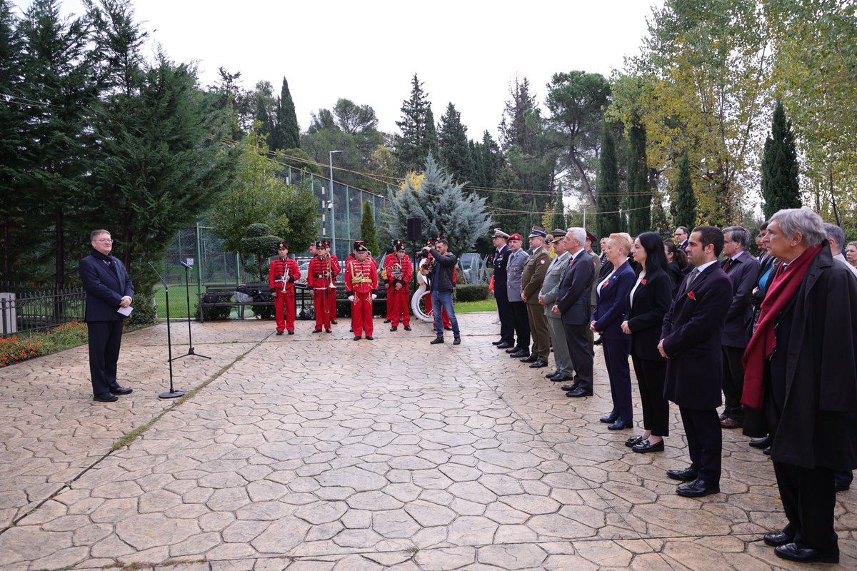 Megi Fino tweet media