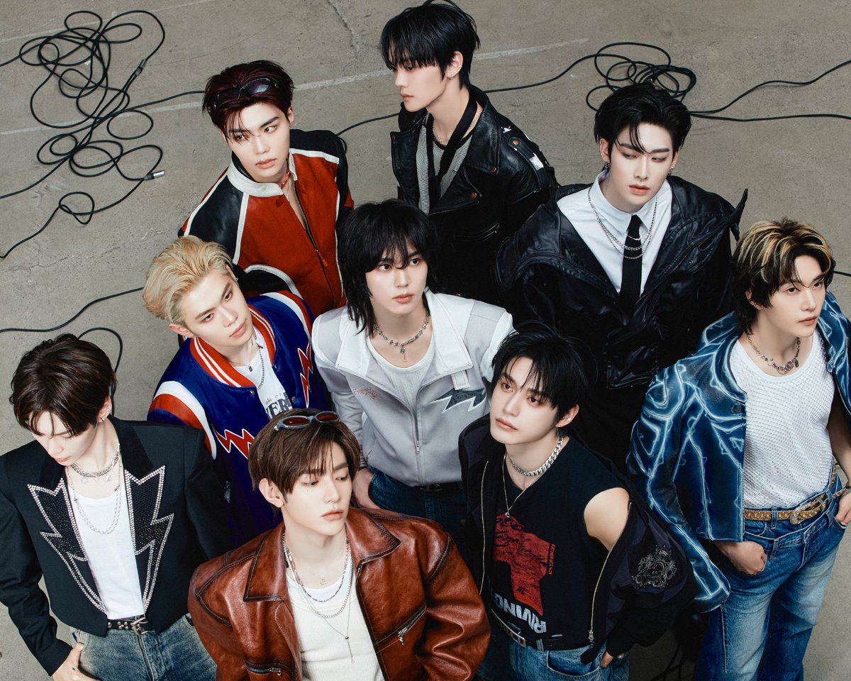 riqkys's tweet photo. RT AND REPLY TODAY IS THE LAST DAY!!!!!

We'll make sure that our nine win the trophy #ZEROBASEONE #2025MAMAVOTE https://t.co/kd1ZW726fT