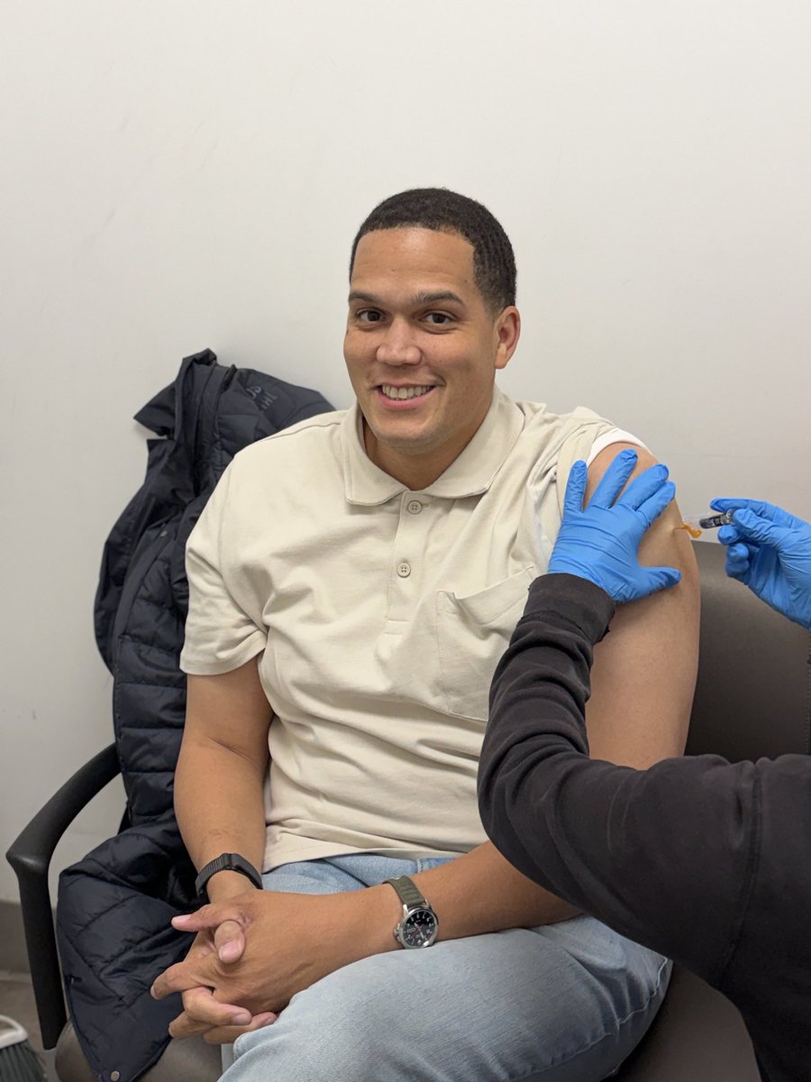 Robert Peters tweet media