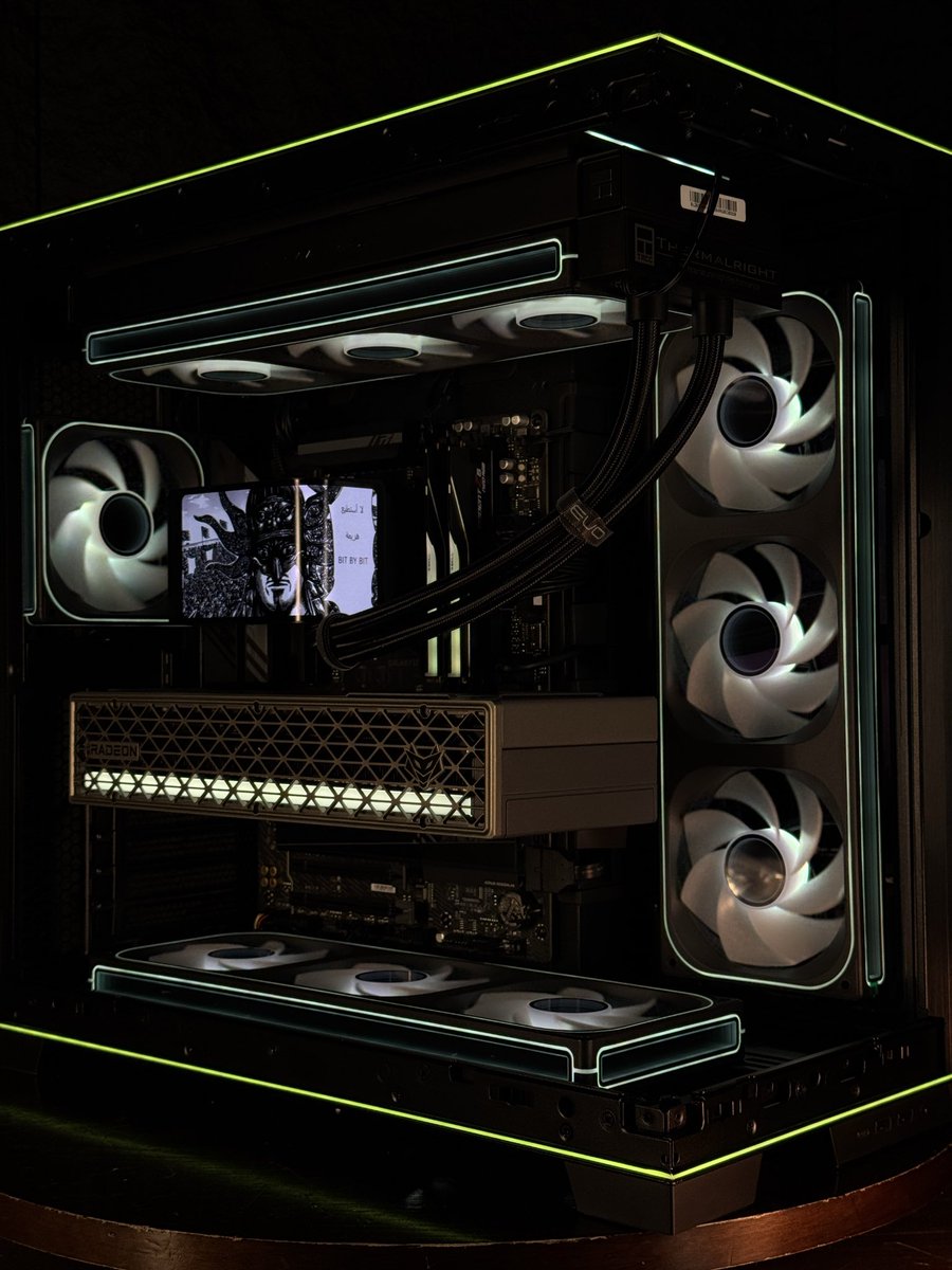 bit0th's tweet image. الله يبارك له 🖤

من التجميعات المتجر @Bitbybitpc