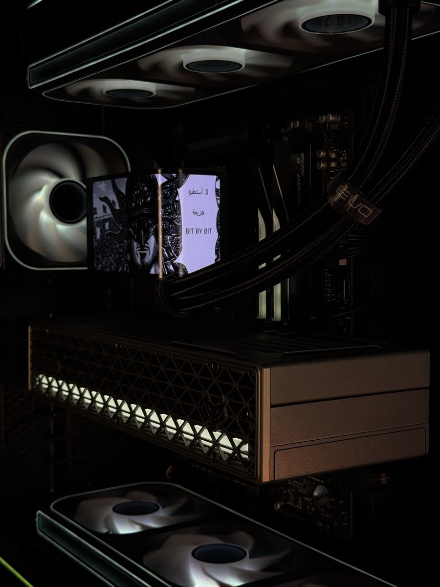 bit0th's tweet image. الله يبارك له 🖤

من التجميعات المتجر @Bitbybitpc