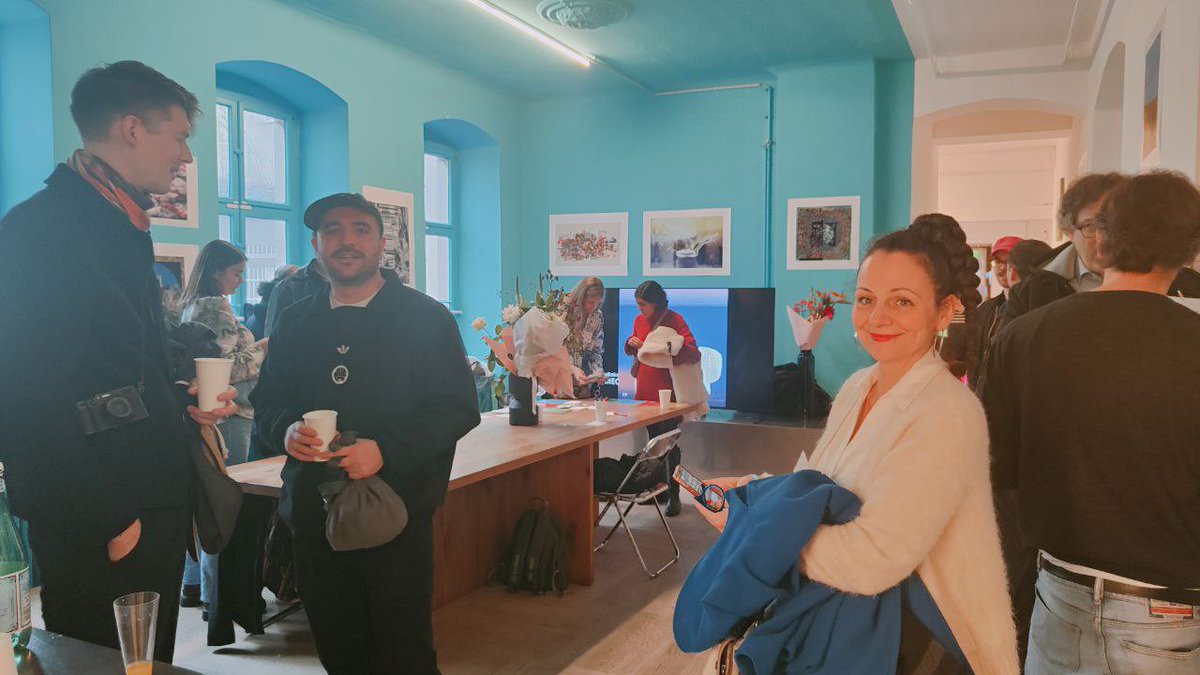 HashSosaHash's tweet image. Yesterday at #AOTBerlin again great success!  @100collectors breakfast at @TeiaCommunity kitchen exhibition, amazing project done by wonderful @p1xelfool and cool exhibition browsing in an internet cafe by @objktone, to name a few bits of amazing program at @artontezos_ .