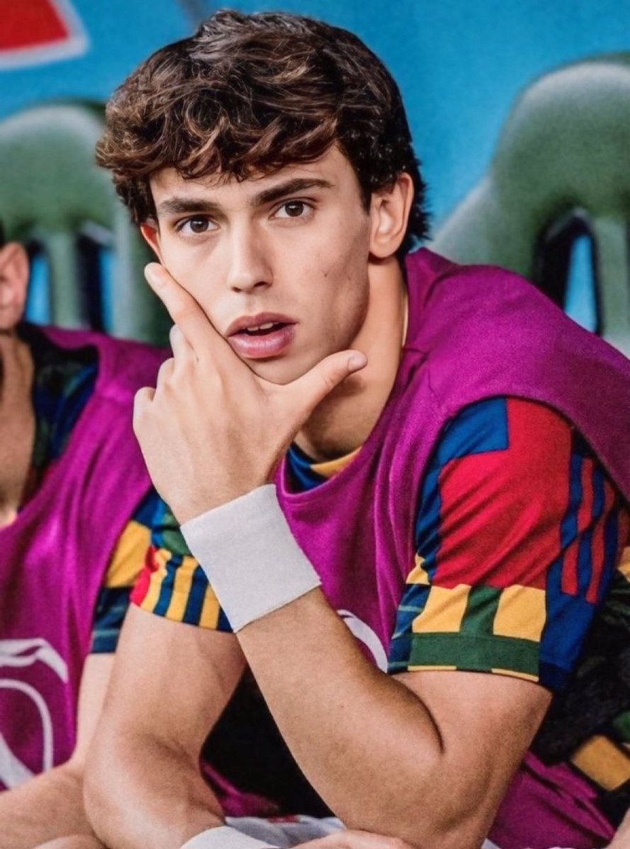 🔻
أصبروا شوي هذا بيشغلهم في أنفسهم 🧢