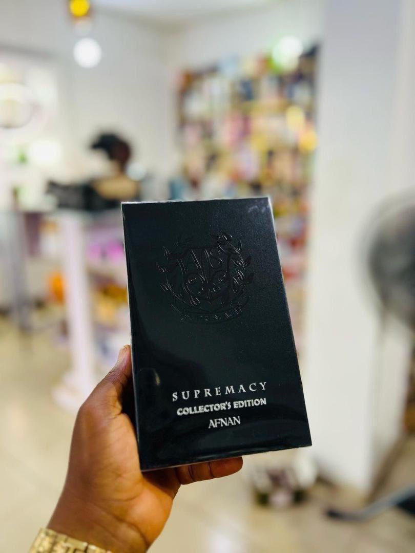 FragMystiq80091's tweet photo. Supremacy Collectors Edition perfume >>>>>
The scent that commands attention without saying a word

Price:90,000

📍Obafemi Awolowo university campus, Ife, Osun state.
We deliver nationwide 
Kindly rt https://t.co/61qnNwtjNX