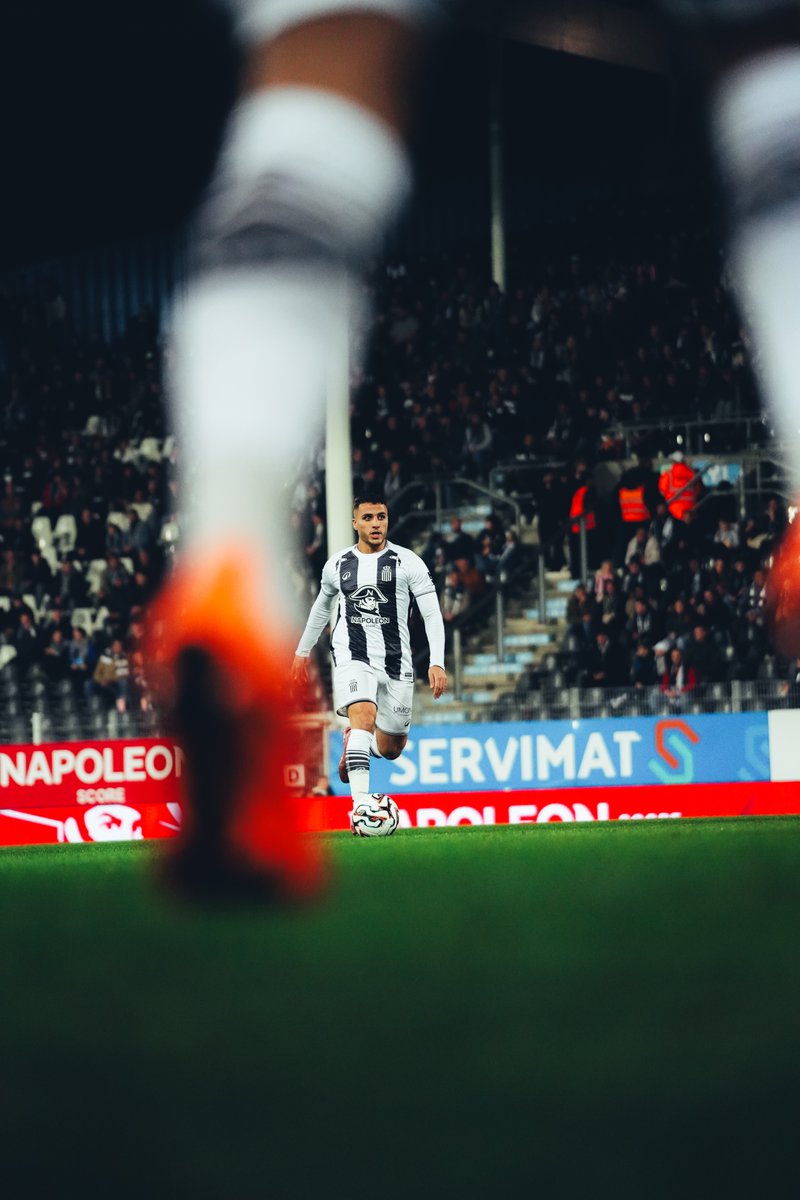 SportCharleroi's tweet image. Les meilleurs clichés du match ! 🎞️📸

#CHAWES #NapoleonScore ⚫️⚪️