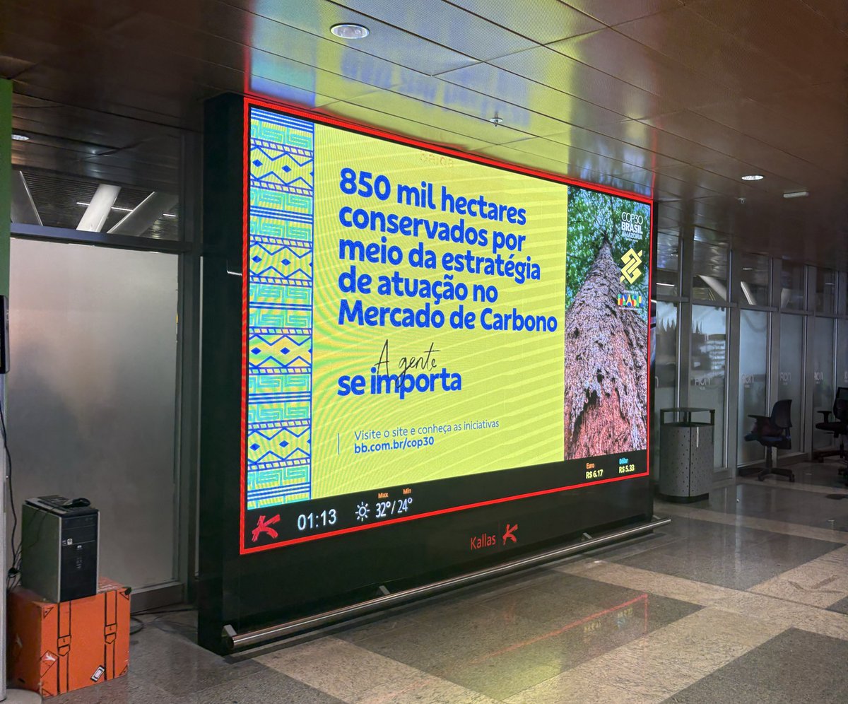 Tras unas doce horas de viaje - entre conexiones y retrasos - ya instalado en Belem do Pará para cubrir la #COP30 con <a href="/unconsenso/">consenso</a>.

También me leen en La Diaria, Mongabay y Sachamama, entre otros ✨

Así me recibe el aeropuerto, me siento en casa.