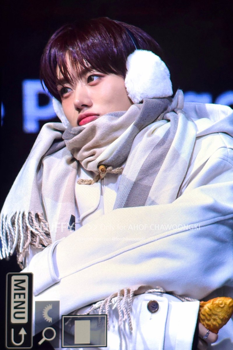 251109 아 추워~

#차웅기 #CHAWOONGKI #아홉 #AHOF