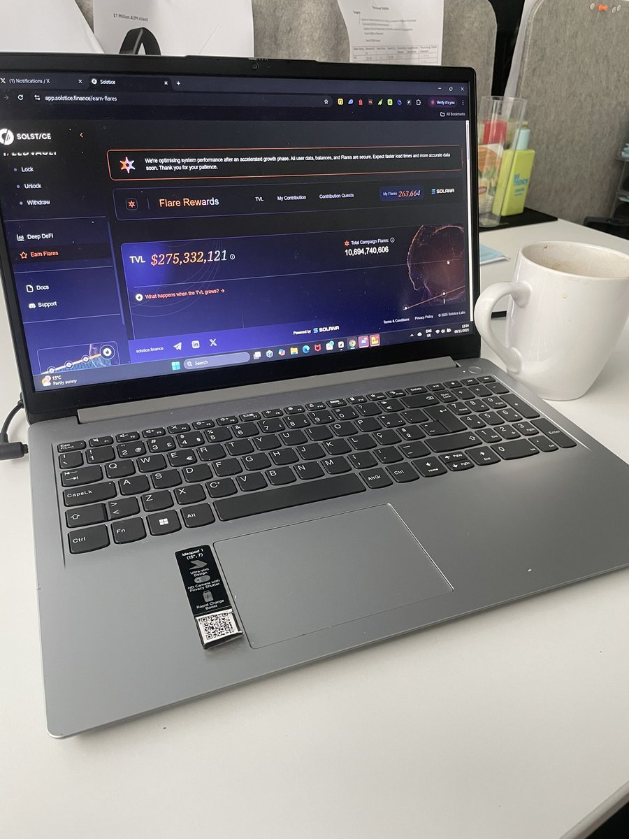 Slow Sunday here - coffee and a bit of quiet time to reset before the week starts.

Even on a slower day:
- <a href="/solsticefi/">Solstice</a> still prints Flares
- <a href="/xeetdotai/">xeet</a> feeding the creators
- <a href="/Somnia_Network/">Somnia</a> building in the background
- <a href="/solana/">Solana</a> still… Solana

I’m keeping things light today,