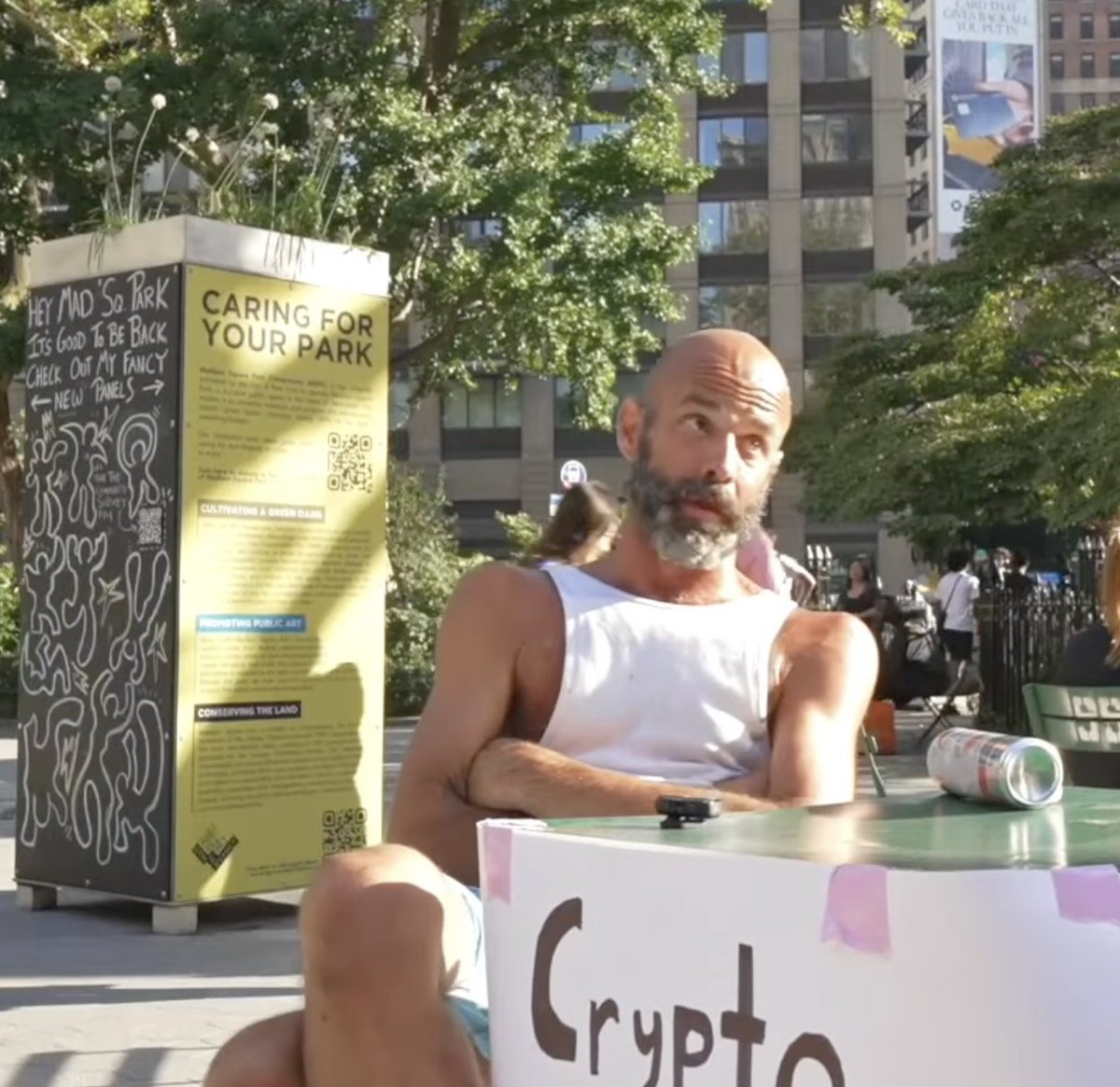 0xSeaborg's tweet image. I just watched the new video on the @monad youtube channel and why this guy fudding crypto looks like @_jhunsaker 

You should hire more characters for the show @cryptunez @keoneHD