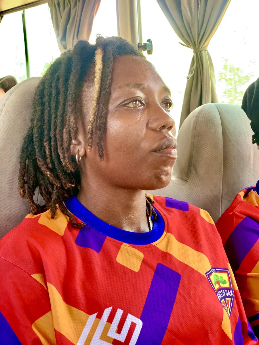 OaksFcOfficial's tweet photo. 🚌 Wɔ mbaa ee! 😤

The Oaks are on their way to Jukwa Astro Turf, ready to make a statement! 🌪️

#OaksFC #PositiveEnergy https://t.co/RXw7xbrkFW