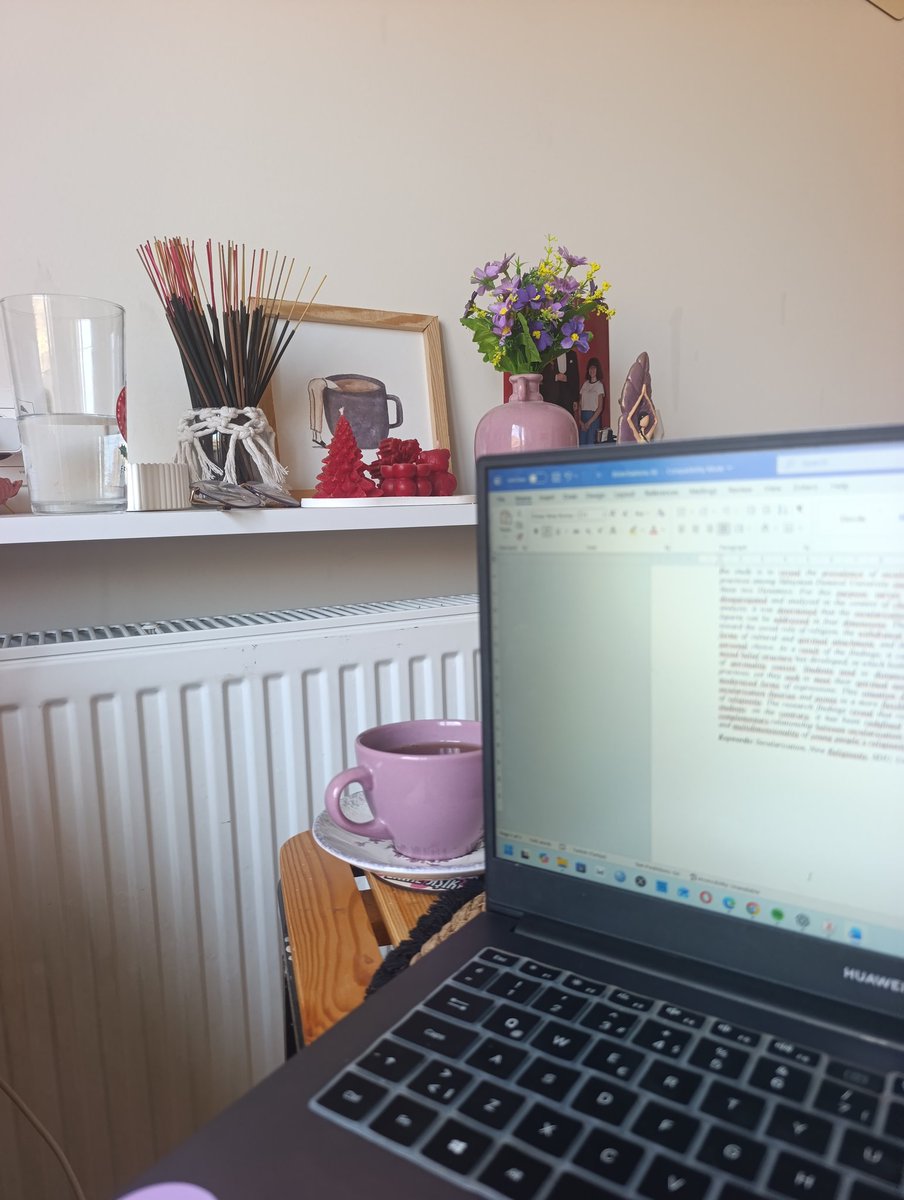 Öğrenci kimliğimin baskın geldiği bir pazar gününden selamlar...