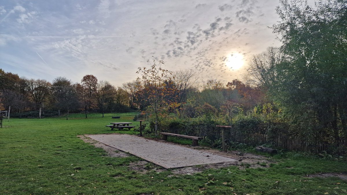 de Natureluur tweet media