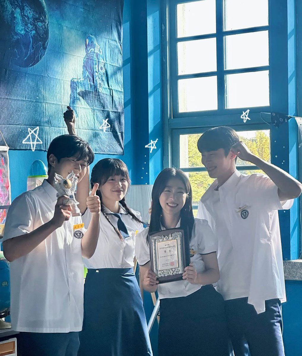 백도영 백도하 한 프레임 안에 동시에 존재하는 거 왤케 신기하지