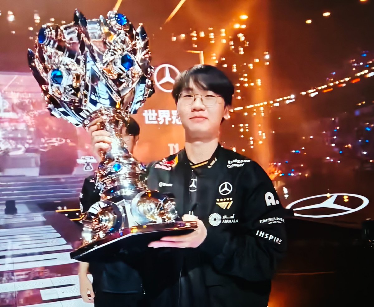jacksonlee tweet media