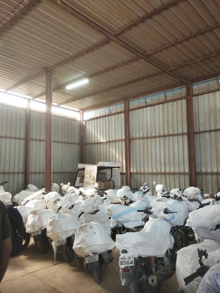 JayavantDr's tweet image. Railways is the cheapest and (safest) way to tranfer your vehicles 
#railways #IRCTC