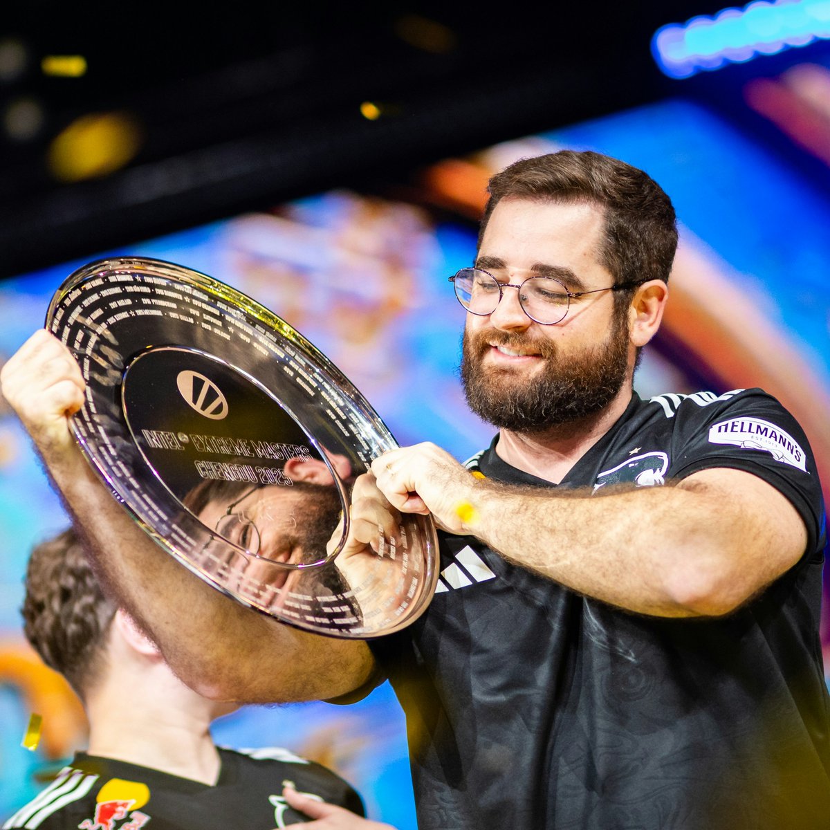 HLTV.org tweet media