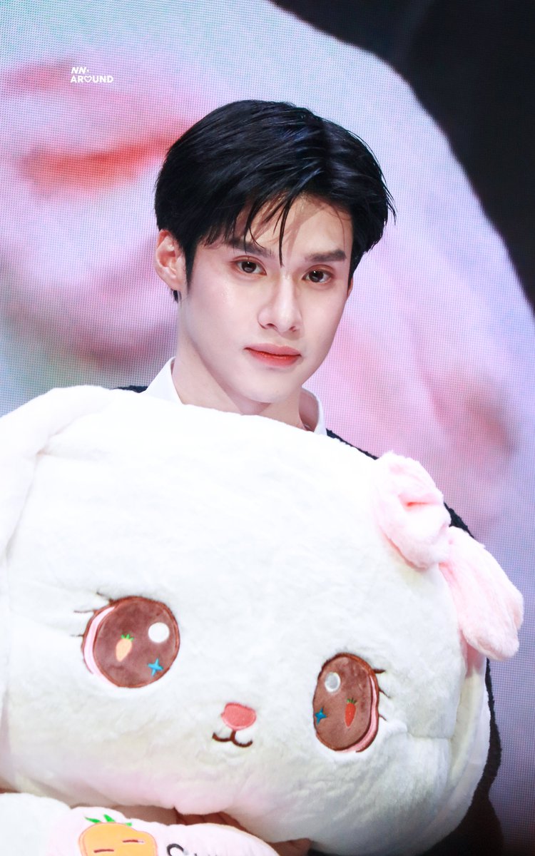 noynararound's tweet photo. คูมกระต่ายถ่ายรูปกับคูมกระต่าย 🐰🤏🏻

@peakpeemapol
#ETERNAL9WITHPEAK
#peakpeemapol #พีคภีมพล https://t.co/46SFYjn9DM