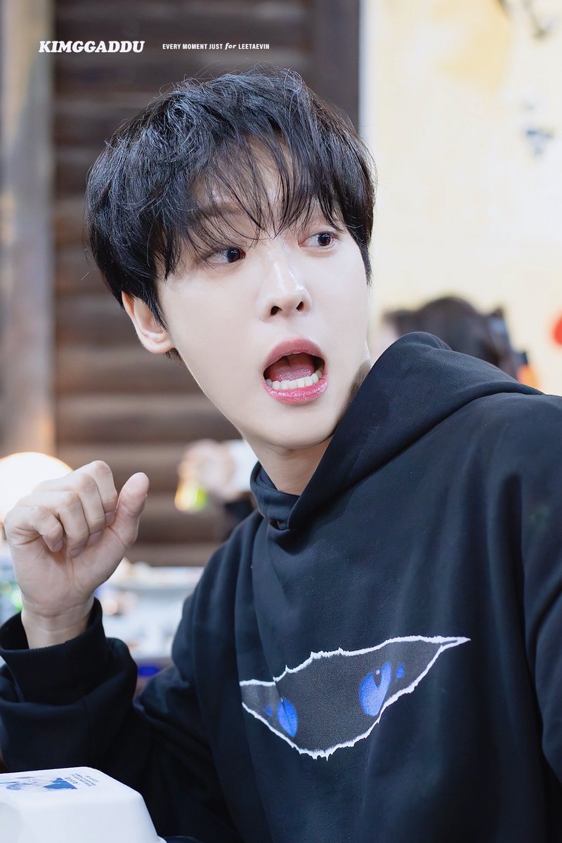 251108 탭초마을 야유회
#이태빈 #LEETAEVIN

아기멍게 등장