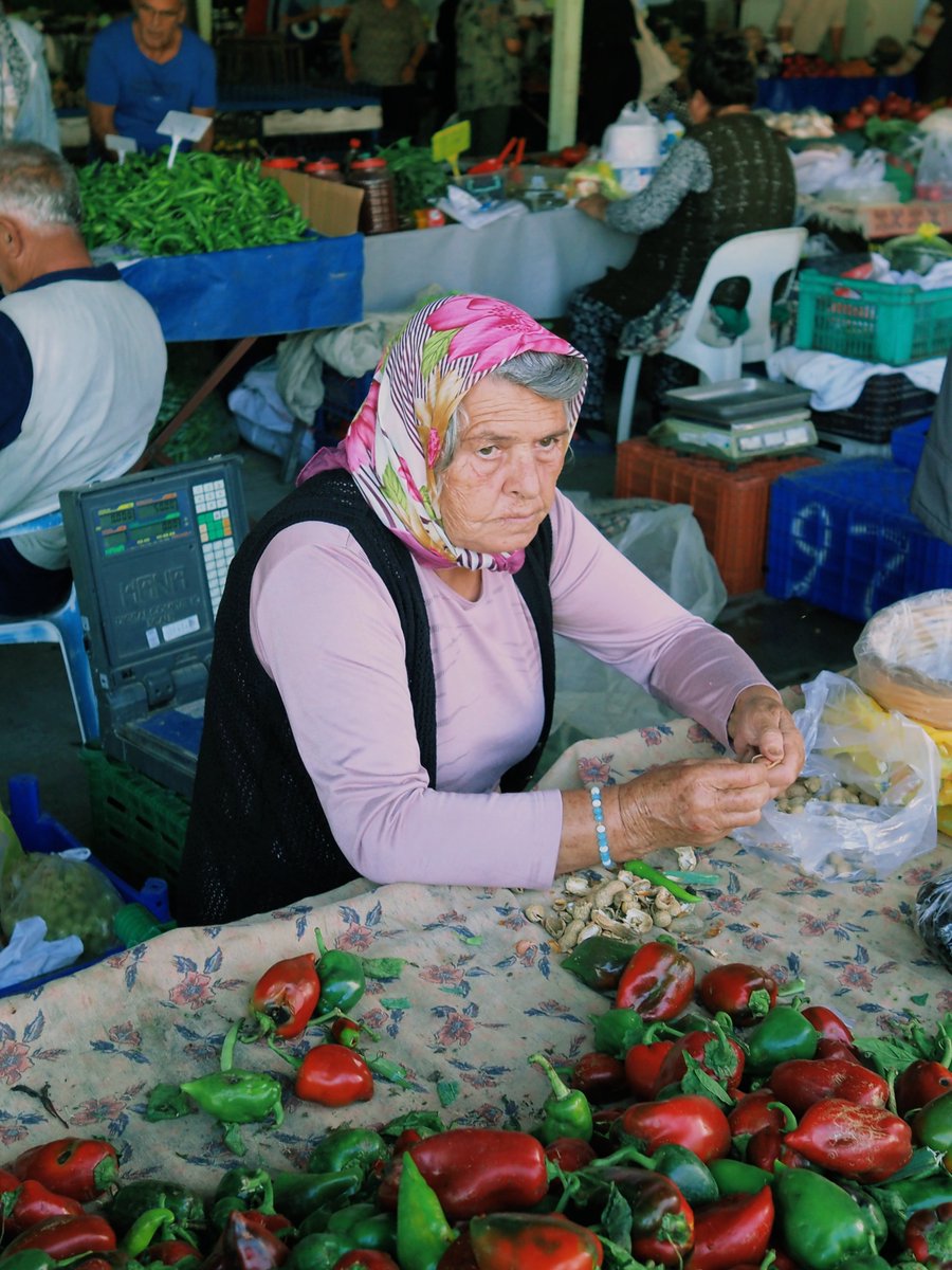 gorkemksr's tweet image. Daily life in Datça,Turkiye 
8 november 2025 #streetphotography #datça