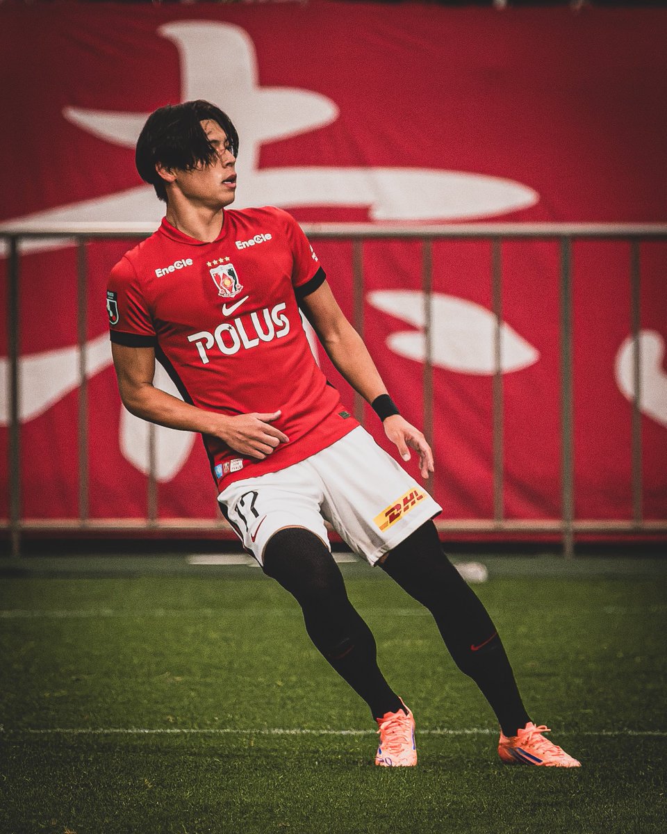 浦和レッズ　1stユニフォーム　No.17 小森飛絢 XL 浦和レッズ 1stユニフォーム No.17 小森飛絢 XL 浦和レッズ 1st