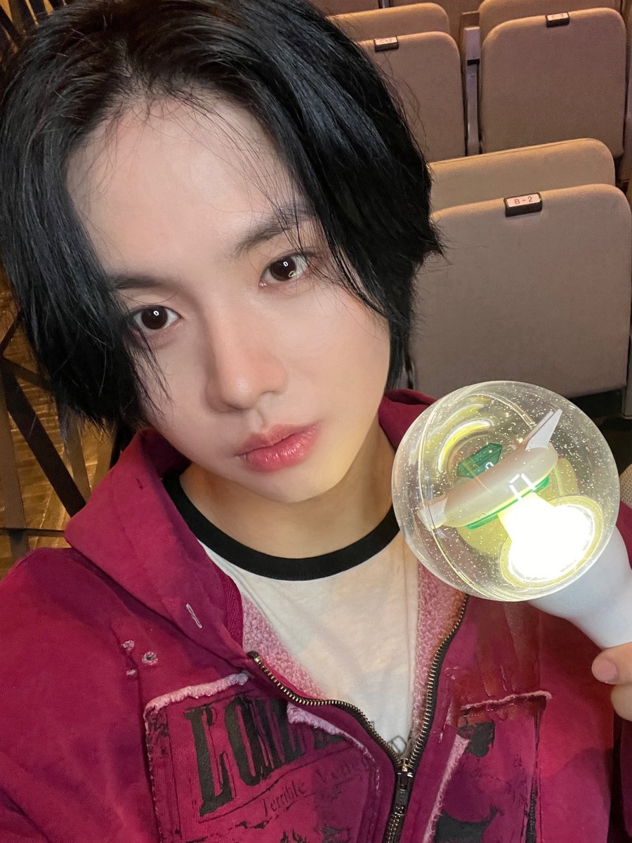 MCND ウィン サノク 주말의 마무리는 #윈 과 함께~💎 #MCND #WIN #SCHOOL_AGE #떠 #Spring