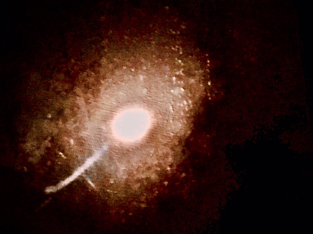 L’extinction du soleil est évident pour la conscience universelle

إنطفاء الشمس أمر بديهي للوعي الكوني

The extinction of the sun is evident to the universal consciousness.

In the scorching depths of the sun's core, a monumental explosion unleashes unfathomable energy, fusing