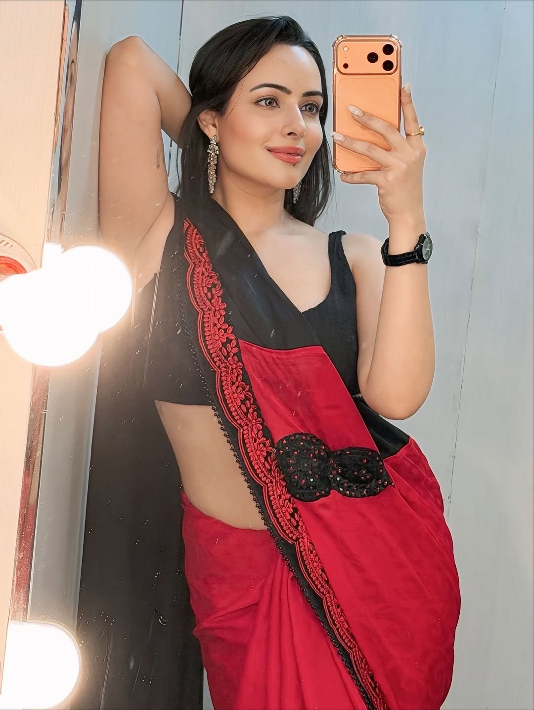 G5UHJamaUAAsIt7?format=jpg&name=large