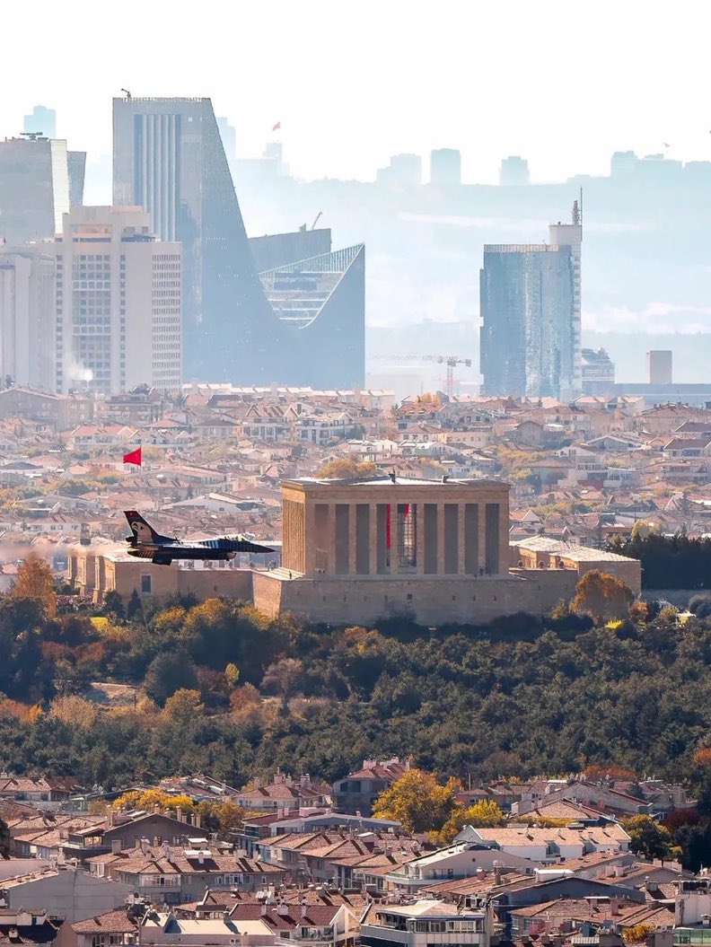SOLOTÜRK, Anıtkabir semalarında!